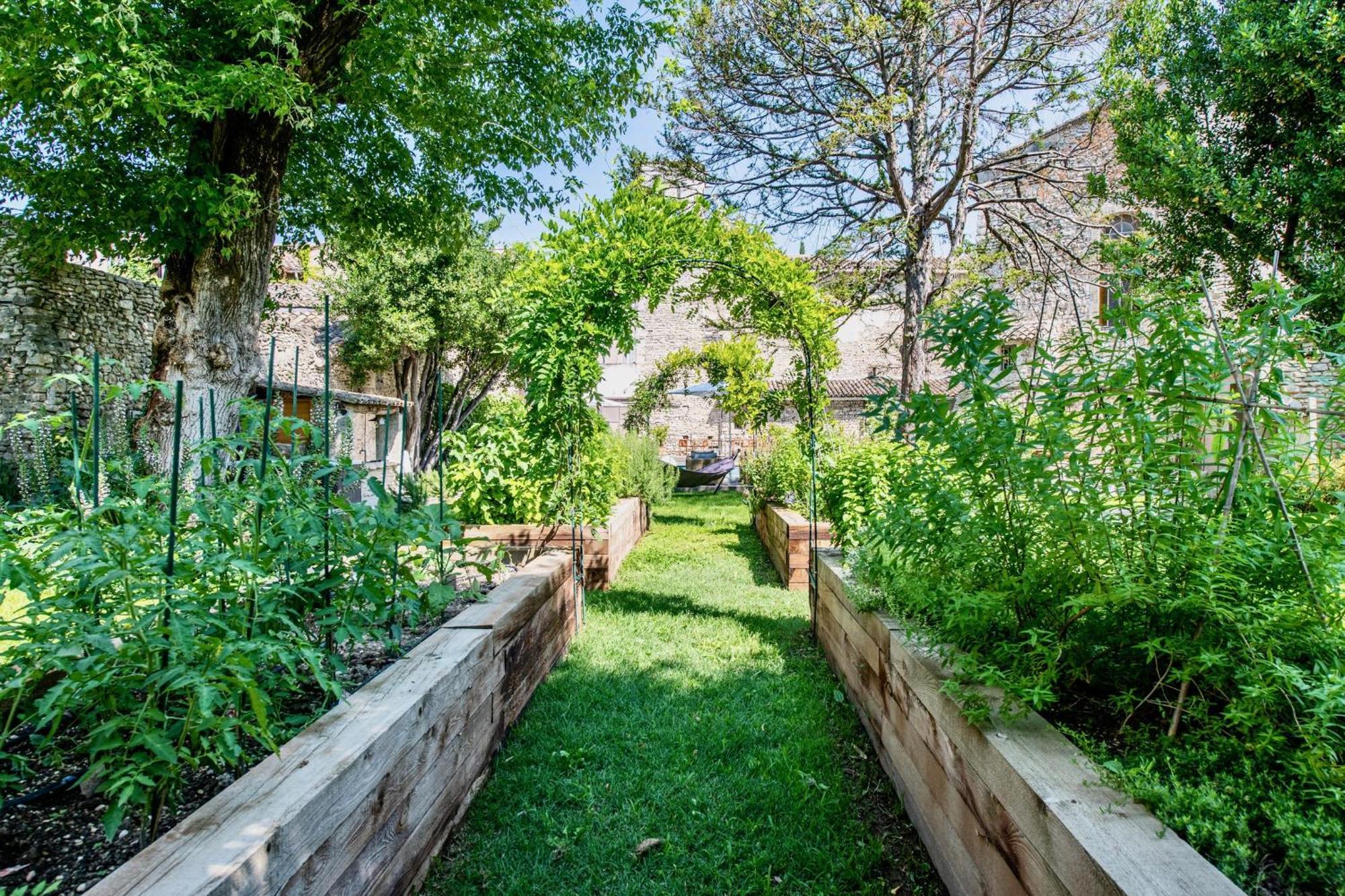 La Chapelle Sur La Sorgue Bed & Breakfast L'Isle-sur-la-Sorgue Exterior photo